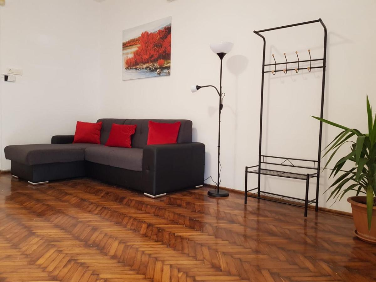Casa Milan Leilighet Oradea Eksteriør bilde